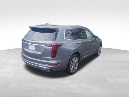 2021 Cadillac XT6 Premium Luxury FWD