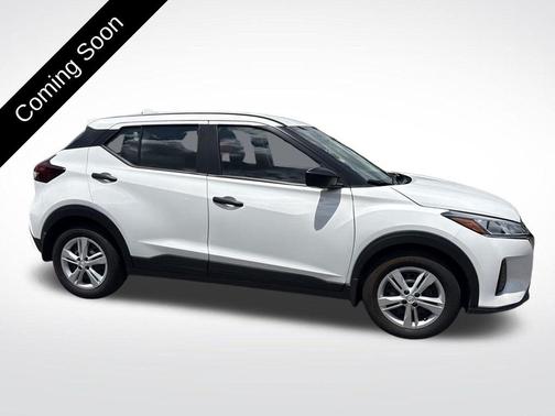 Fresh Powder 2025 Nissan Kicks S