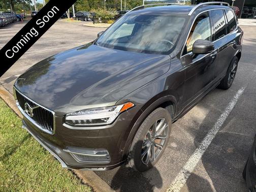 2018 Volvo XC90 T5 Momentum