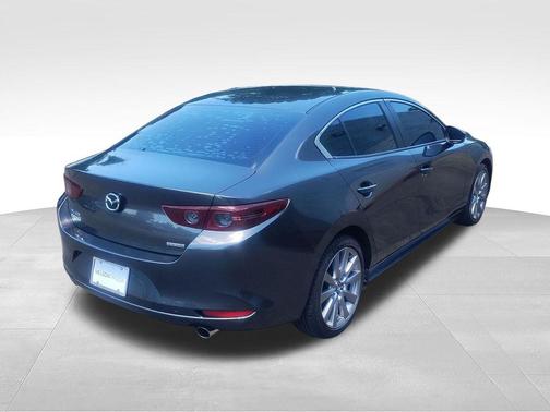 Machine Gray Metallic 2021 Mazda Mazda3 FWD w/Select Package