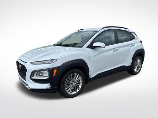 Chalk White 2020 Hyundai KONA SEL Plus