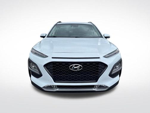 Chalk White 2020 Hyundai KONA SEL Plus