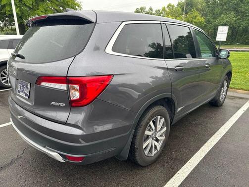 Modern Steel Metallic 2020 Honda Pilot AWD EX-L