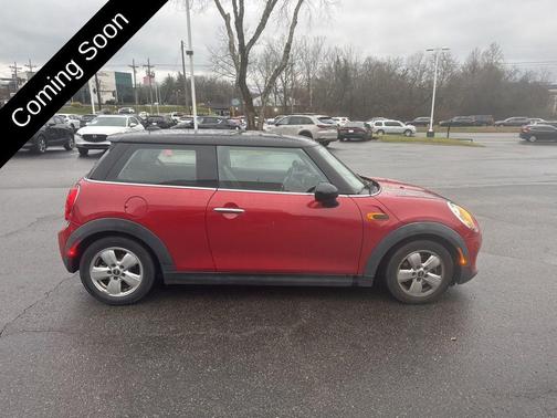 2016 MINI Hardtop Cooper