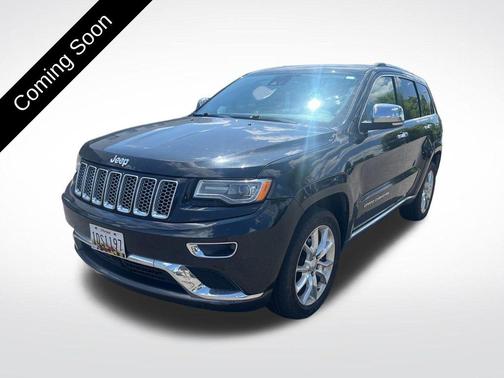 Brilliant Black Crystal Pearlcoat 2016 Jeep Grand Cherokee Summit