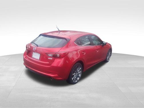 2018 Mazda Mazda3 Touring