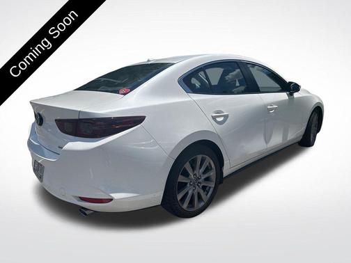Snowflake White Pearl Mica 2019 Mazda Mazda3 FWD w/Preferred Package