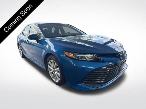 Blue Streak Metallic 2019 Toyota Camry LE