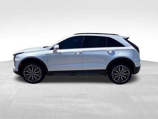 Crystal White Tricoat 2025 Cadillac XT4 Sport