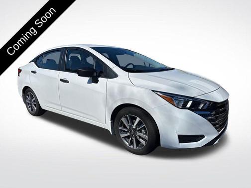 Fresh Powder 2024 Nissan Versa 1.6 S