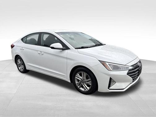 Quartz White Pearl 2020 Hyundai ELANTRA SEL