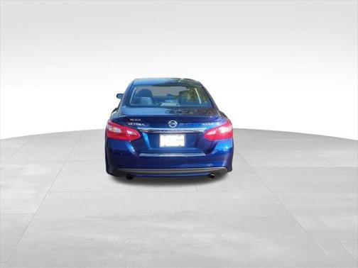 2016 Nissan Altima 3.5 SR