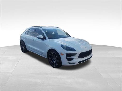 2017 Porsche Macan GTS