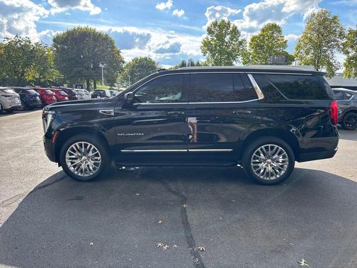 2025 GMC Yukon 4WD Elevation