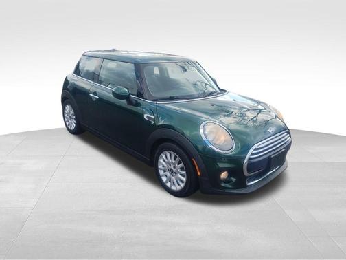 2016 MINI Hardtop Cooper
