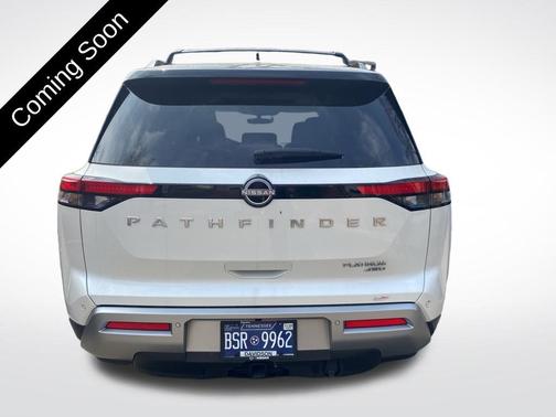 2024 Nissan Pathfinder Platinum 4WD