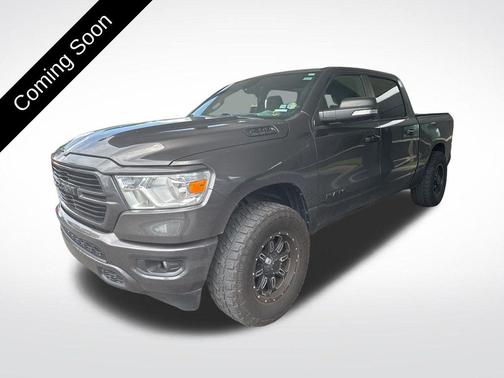Granite Crystal Metallic Clearcoat 2019 RAM 1500 Big Horn