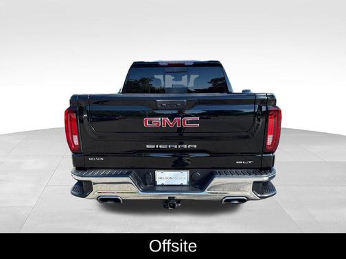 Onyx Black 2023 GMC Sierra 1500 SLT