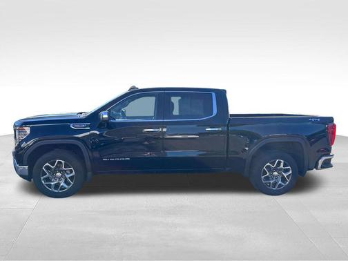 Onyx Black 2023 GMC Sierra 1500 SLT