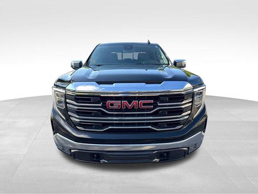 Onyx Black 2023 GMC Sierra 1500 SLT