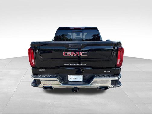 Onyx Black 2023 GMC Sierra 1500 SLT