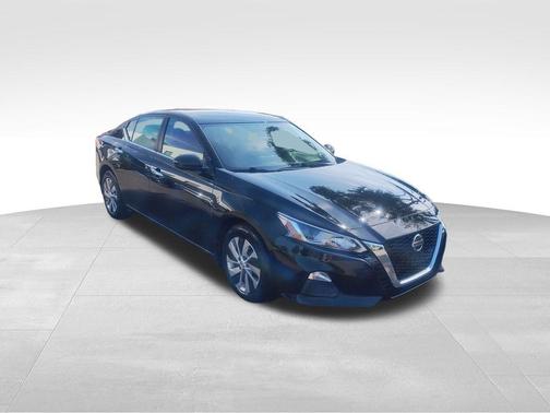 2020 Nissan Altima S FWD