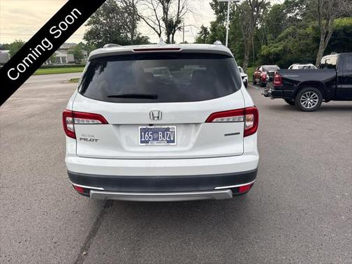 2020 Honda Pilot Touring 8-Passenger