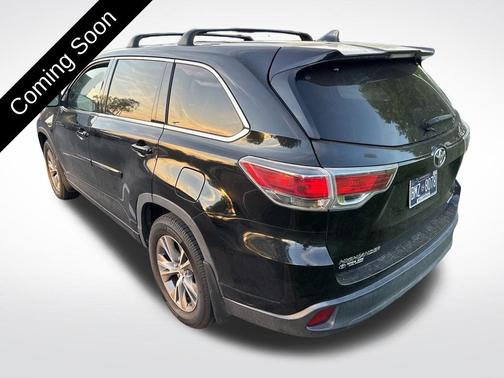 Attitude Black Metallic 2015 Toyota Highlander LE Plus