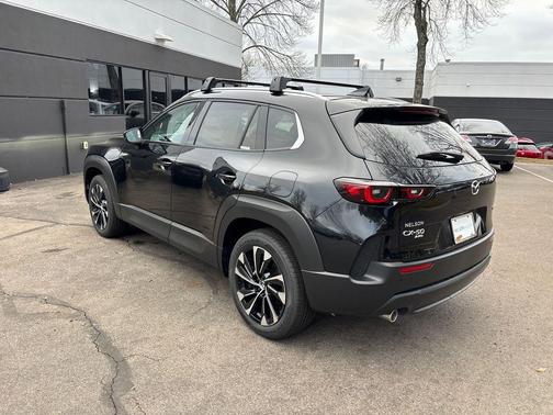 2026 Mazda CX-50 Hybrid Premium Plus