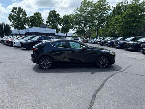 2025 Mazda Mazda3 FWD w/Preferred Package