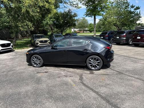 2025 Mazda Mazda3 FWD w/Preferred Package