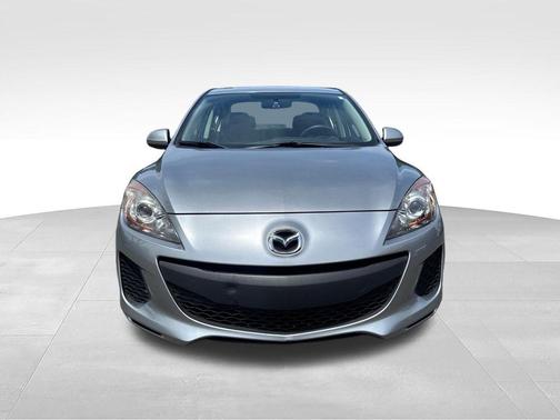 Liquid Silver Metallic 2013 Mazda Mazda3 i SV