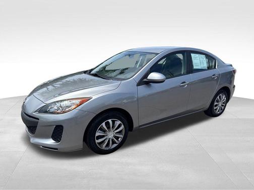 Liquid Silver Metallic 2013 Mazda Mazda3 i SV