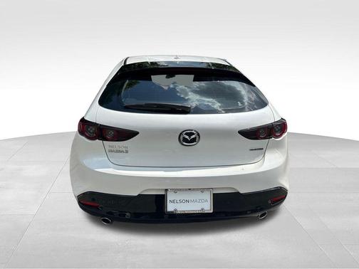 Snowflake White Pearl Mica 2020 Mazda Mazda3 FWD w/Premium Package