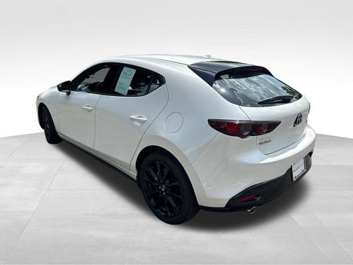 Snowflake White Pearl Mica 2020 Mazda Mazda3 FWD w/Premium Package