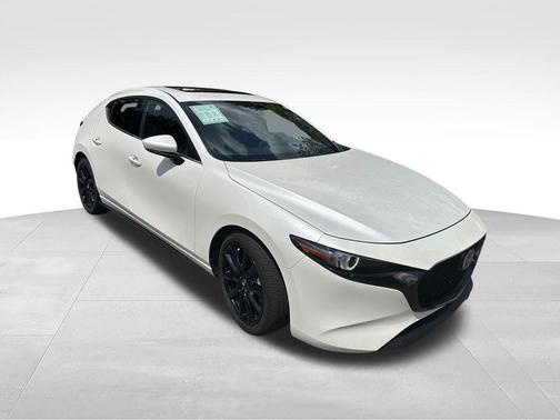 Snowflake White Pearl Mica 2020 Mazda Mazda3 FWD w/Premium Package