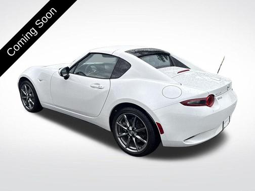Snowflake White Pearl Mica 2023 Mazda MX-5 Miata RF Grand Touring