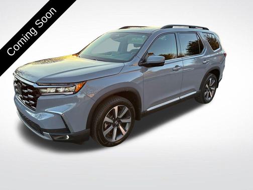 2025 Honda Pilot Touring 8-Passenger