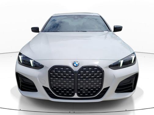 Alpine White 2026 BMW 430 i