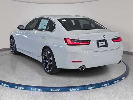 2026 BMW 330 330i
