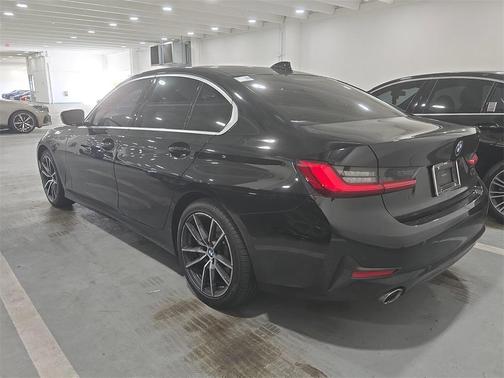 2019 BMW 330 330i