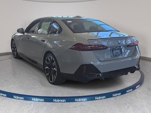 2026 BMW i5 eDrive40