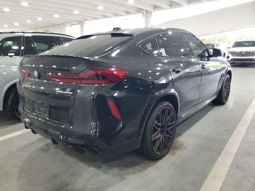 Black Sapphire Metallic 2025 BMW X6 M Base
