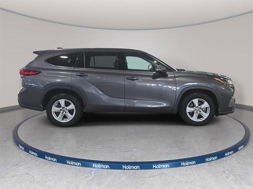 2022 Toyota Highlander Hybrid LE