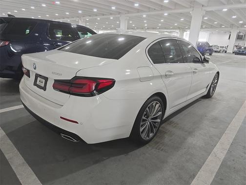 2023 BMW 530 i