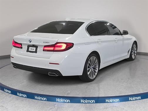 2023 BMW 530 i