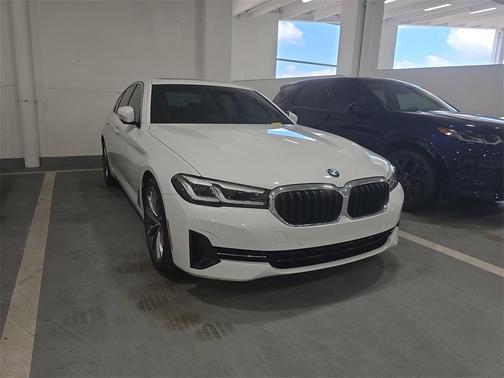 2023 BMW 530 i
