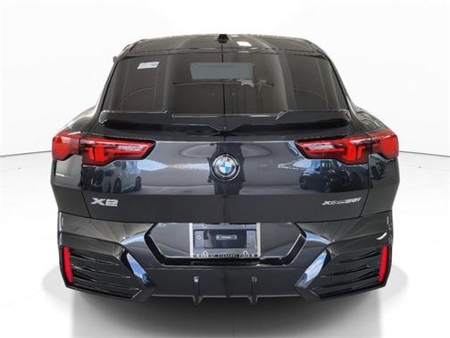 2025 BMW X2 xDrive28i