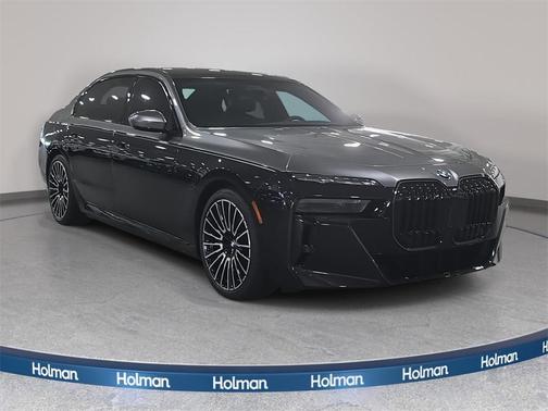2025 BMW 750e i xDrive