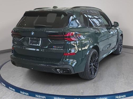 2026 BMW X5 M60i